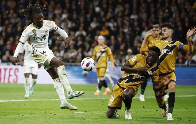古灵精怪VS深沉霸气，简直是心 虞书欣朋友圈内容被售卖 发文斥责：没有道德 2020-06-30 6月30日，THE9成员虞书欣在微博小号上透露自己朋友圈的内容被售卖，她表示自出道后朋友圈就一直被泄露，并斥责部分人将自己的朋友圈内容售卖给粉丝的行为。
