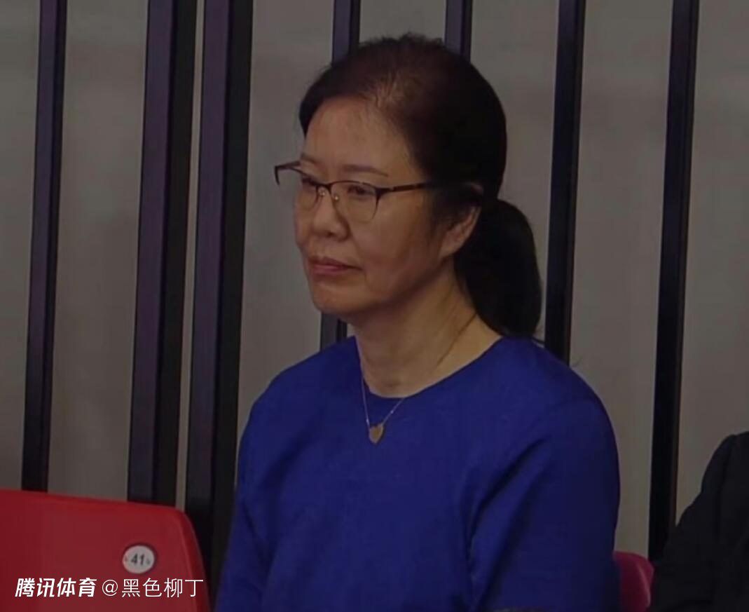 除了期待技术上对惊涛骇浪的视效呈现，更期待编剧能跳出传统“救苦救难”的刻板印象，赋予妈祖更具现代女性力量的性格弧光。